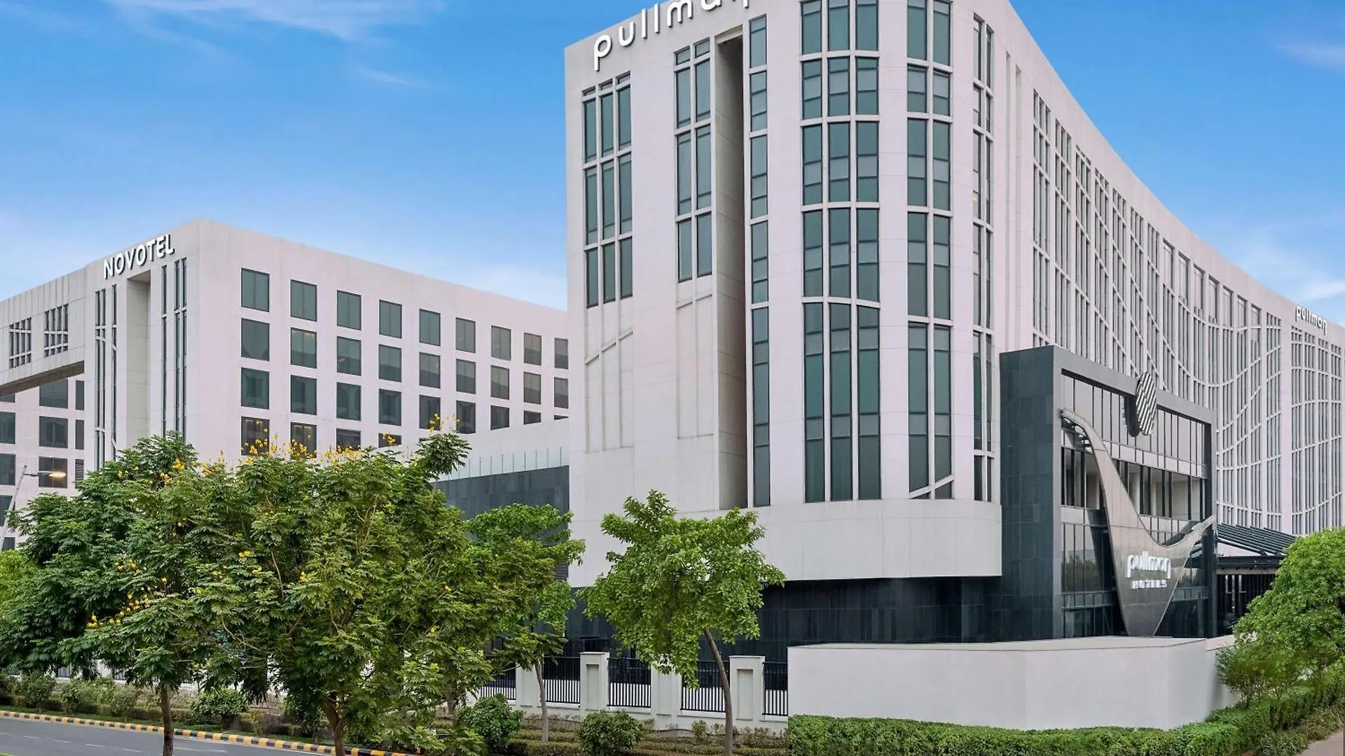 Pullman New Delhi Aerocity