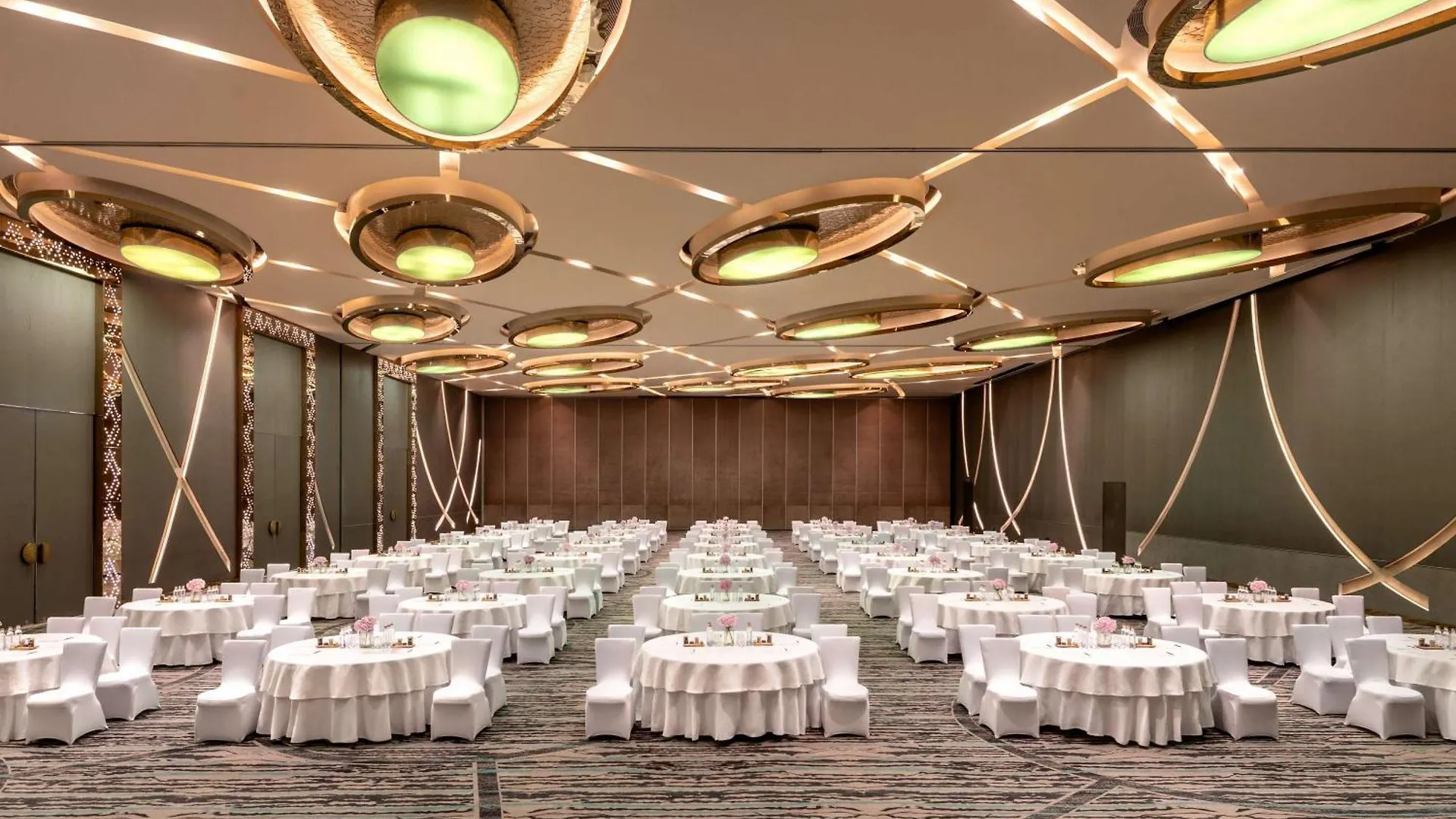 Pullman New Delhi Aerocity Indien