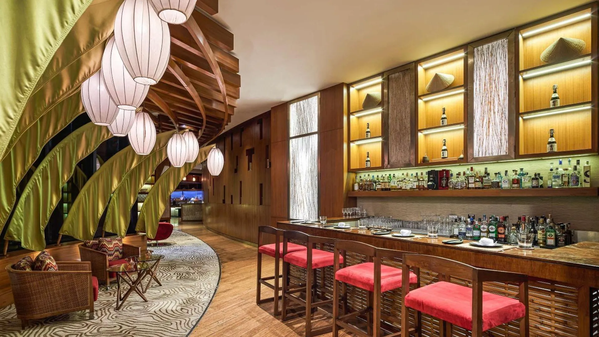 Hotel Pullman New Delhi Aerocity
